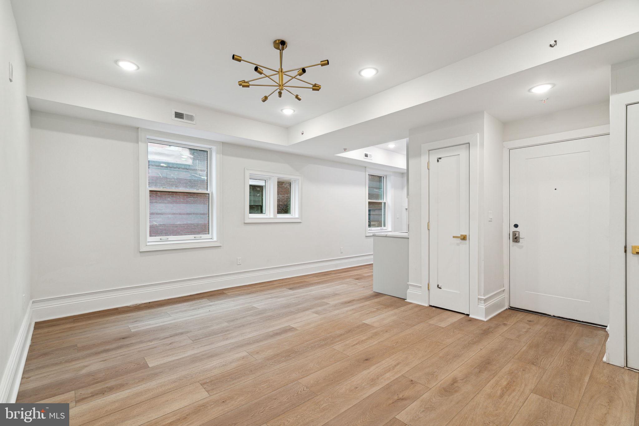 1822 Chestnut Street, Unit 3R Philadelphia, PA 19103 - Photo 5 of 27