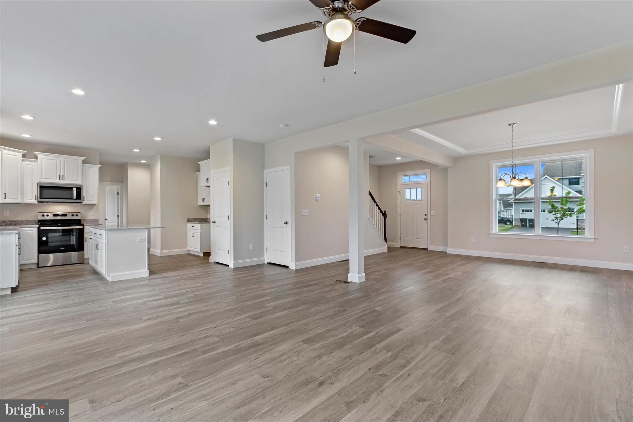 574 East Canal Road York, PA 17404 - Photo 8 of 26 Gallery Image 8