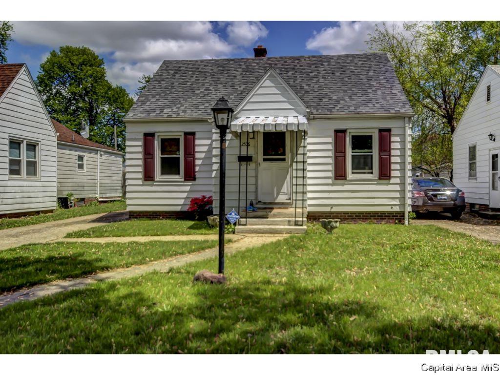 2536 South 5th Street Springfield, IL 62703 - Photo 1 of 36
