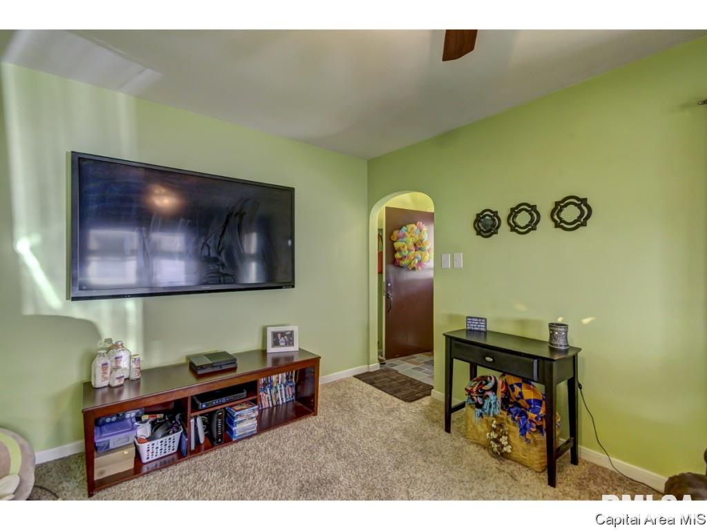2536 South 5th Street Springfield, IL 62703 - Photo 3 of 36