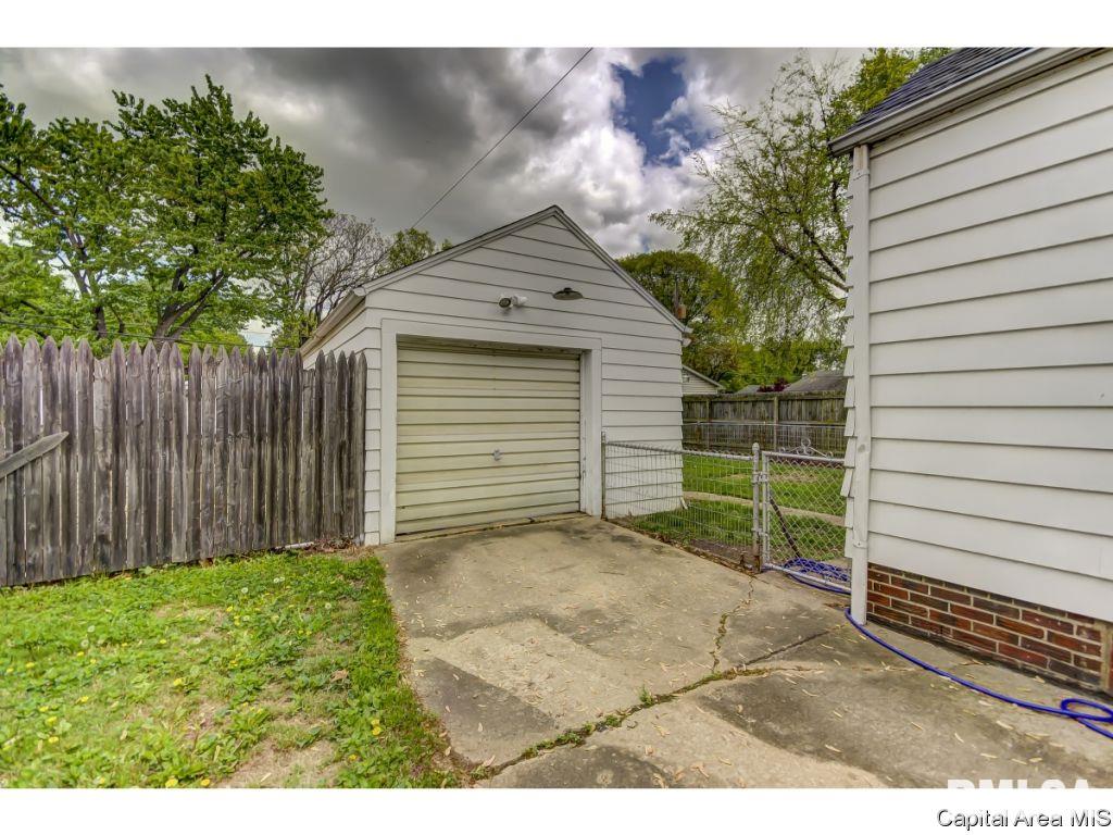 2536 South 5th Street Springfield, IL 62703 - Photo 31 of 36
