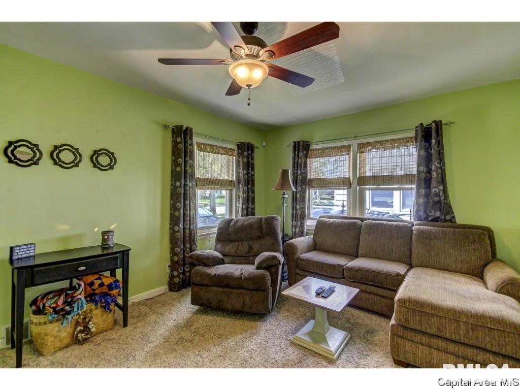 2536 South 5th Street Springfield, IL 62703 - Photo 4 of 36
