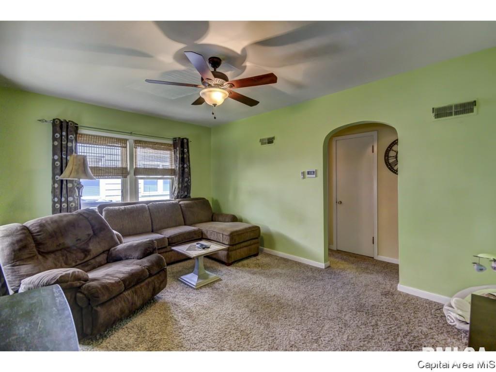 2536 South 5th Street Springfield, IL 62703 - Photo 5 of 36