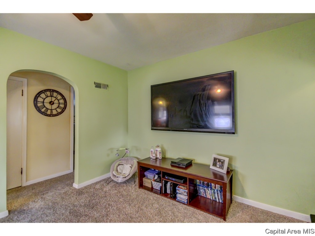 2536 South 5th Street Springfield, IL 62703 - Photo 6 of 36