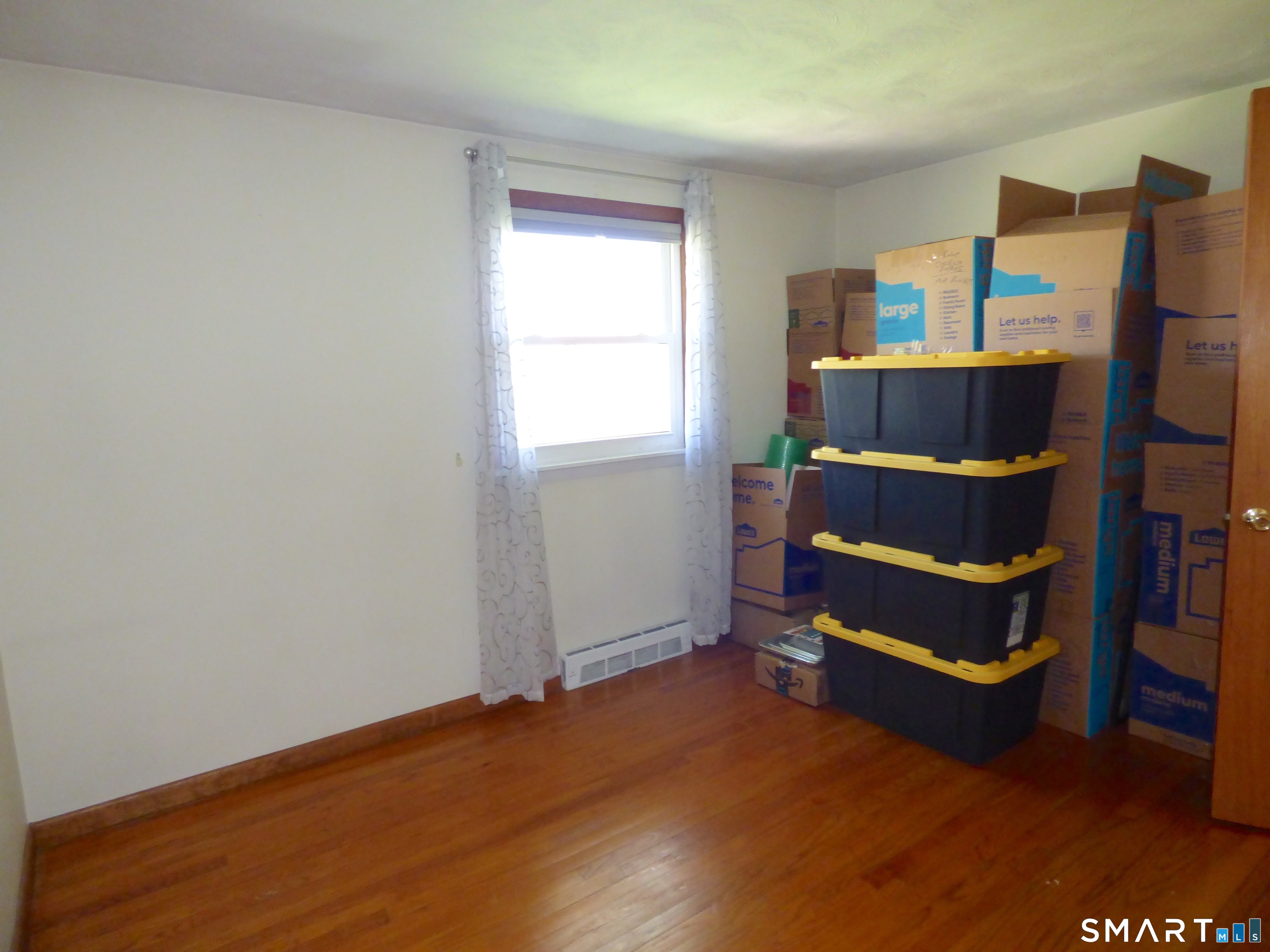 76 Harding Street Wethersfield, CT 06109 - Photo 15 of 29