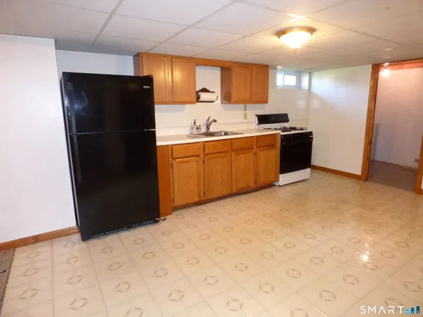 $299,000 | 76 Harding Street, Wethersfield, CT 06109