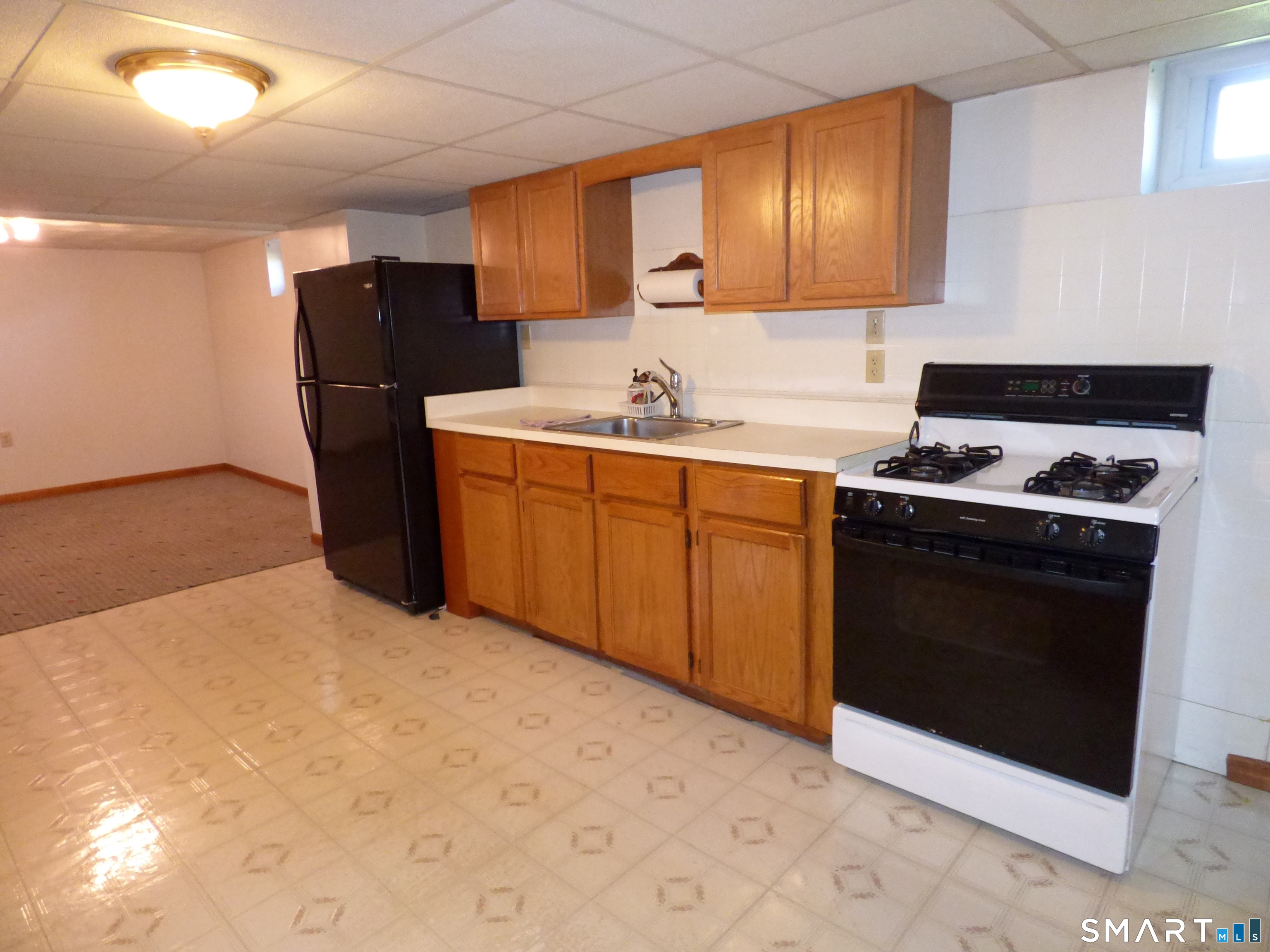 76 Harding Street Wethersfield, CT 06109 - Photo 23 of 29