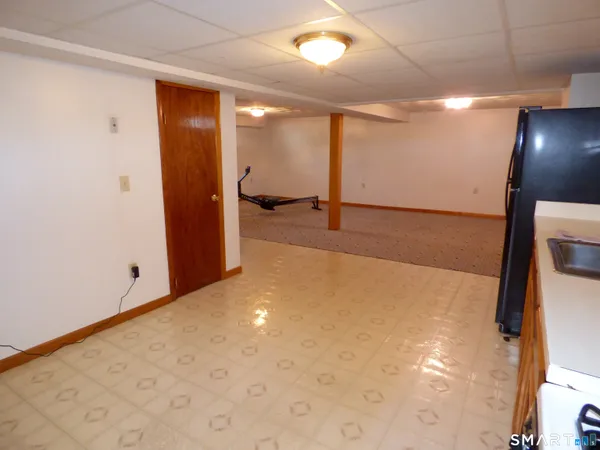 $299,000 | 76 Harding Street, Wethersfield, CT 06109