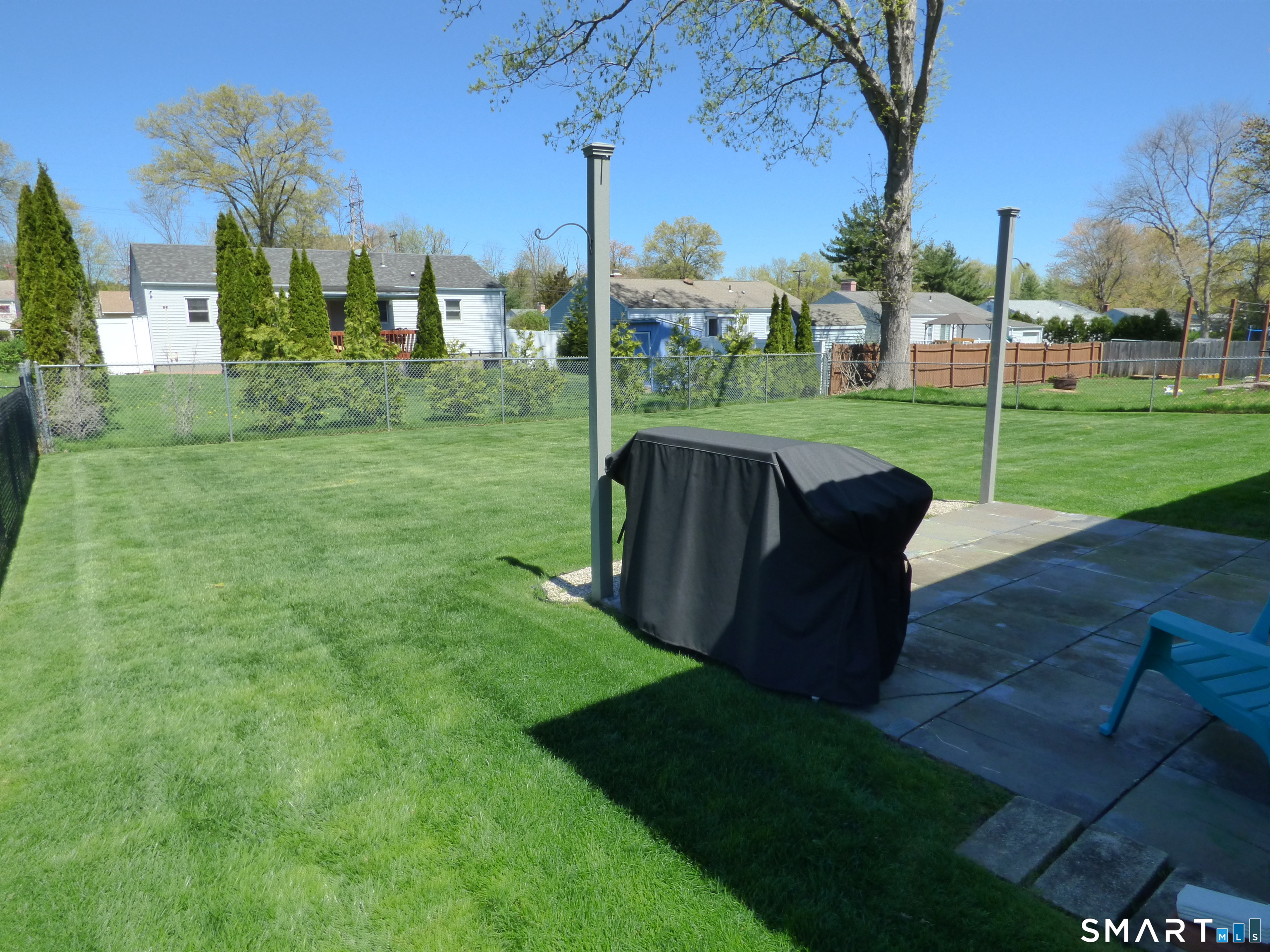 76 Harding Street Wethersfield, CT 06109 - Photo 25 of 29