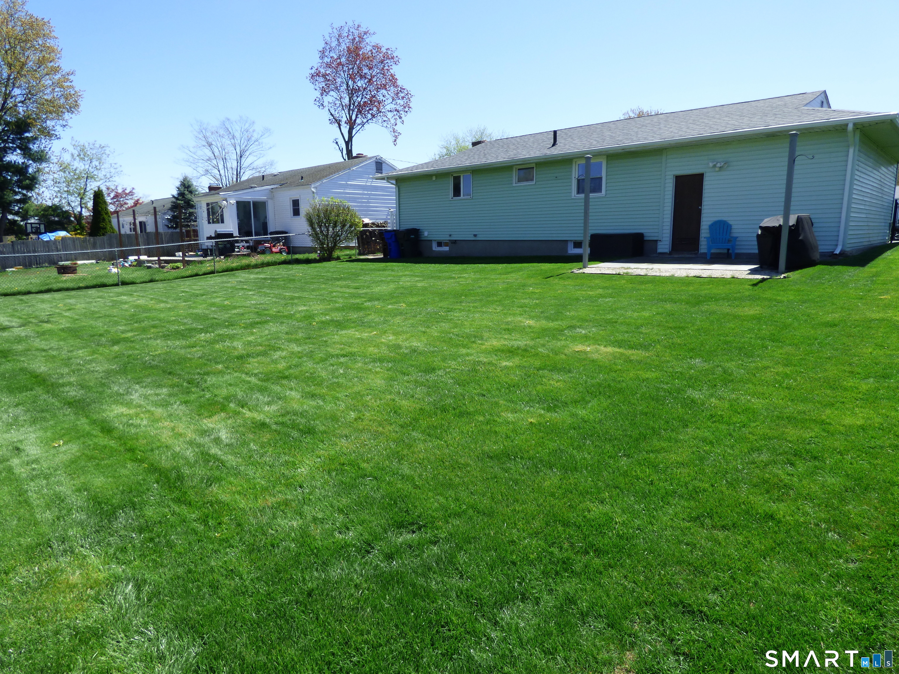 76 Harding Street Wethersfield, CT 06109 - Photo 27 of 29