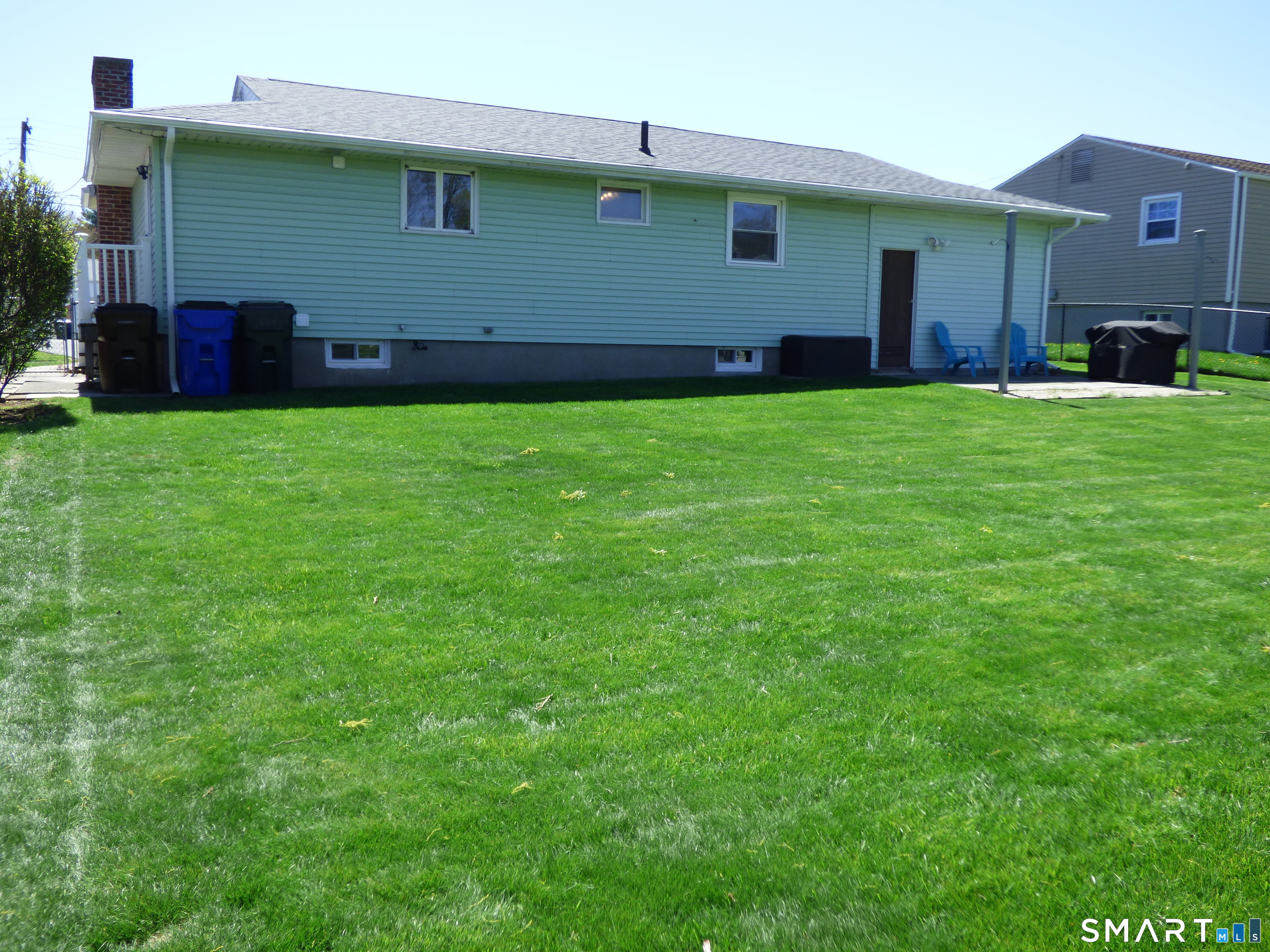 76 Harding Street Wethersfield, CT 06109 - Photo 28 of 29