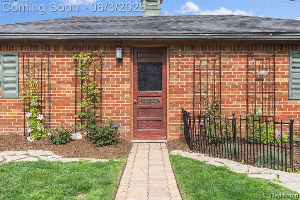 2470 Riverside Drive Trenton, MI 48183 - Photo 10 of 78