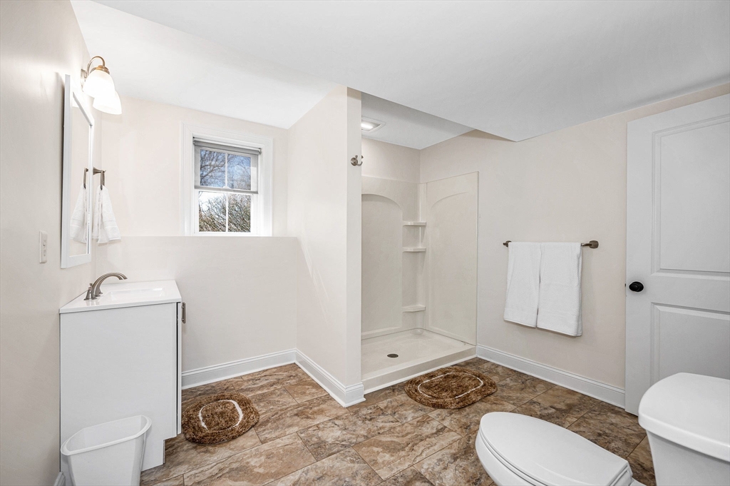 24 Eaton Drive Hudson, MA 01749 - Photo 27 of 37