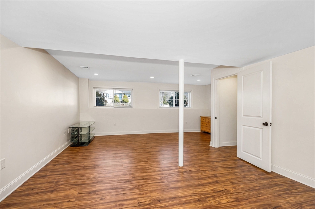 24 Eaton Drive Hudson, MA 01749 - Photo 32 of 37
