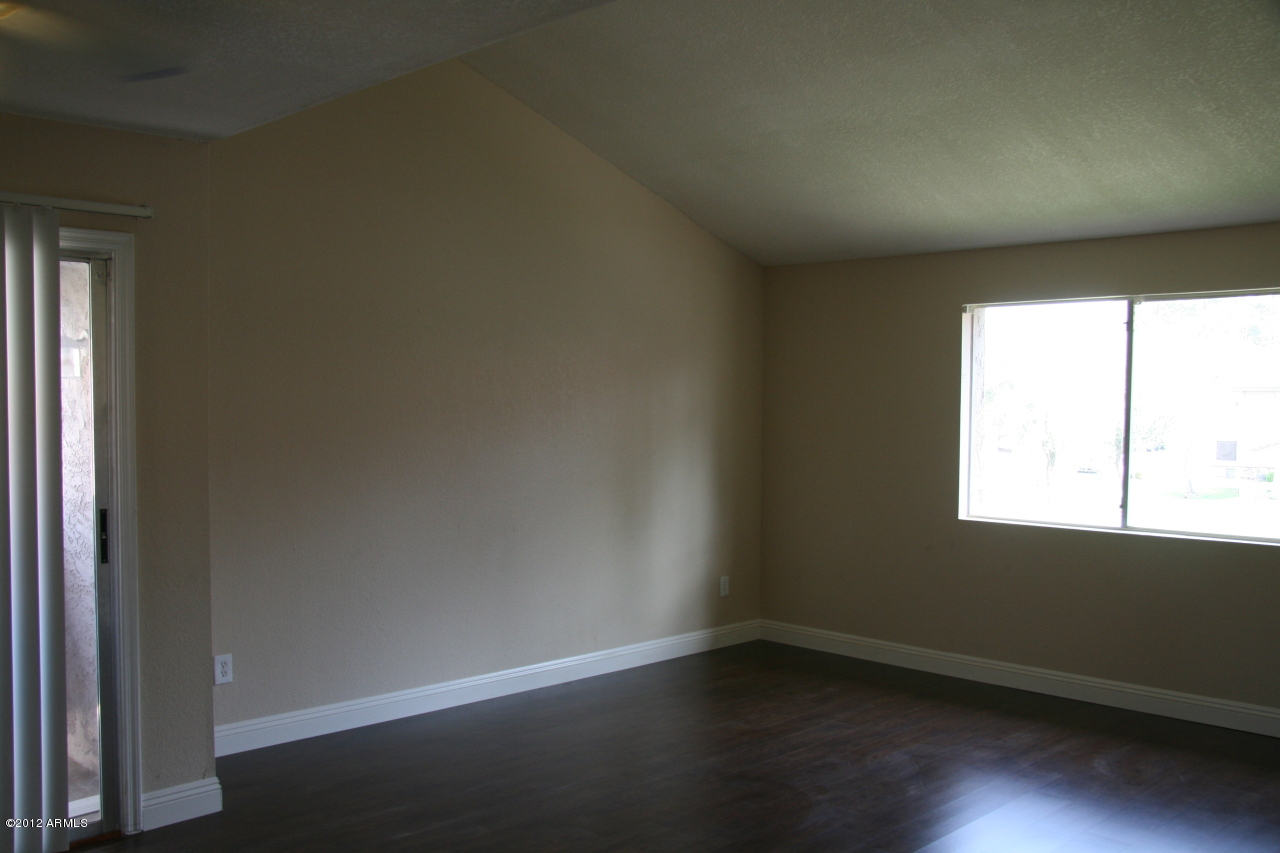 623 West Guadalupe Road, Unit 252 Mesa, AZ 85210 - Photo 4 of 21 024