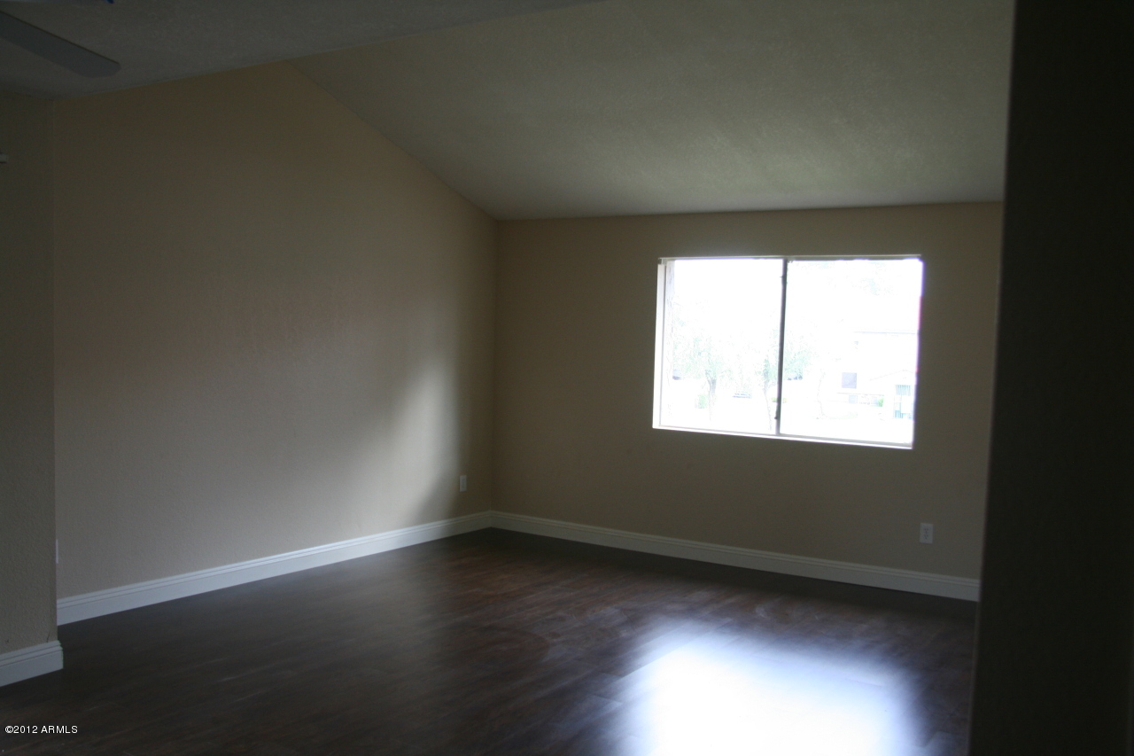 623 West Guadalupe Road, Unit 252 Mesa, AZ 85210 - Photo 5 of 21 011