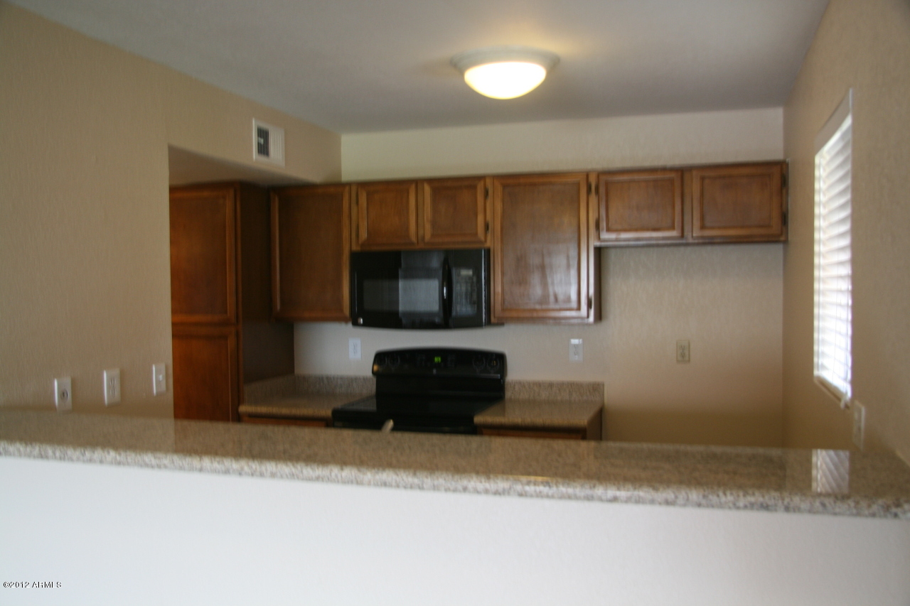 623 West Guadalupe Road, Unit 252 Mesa, AZ 85210 - Photo 8 of 21 016