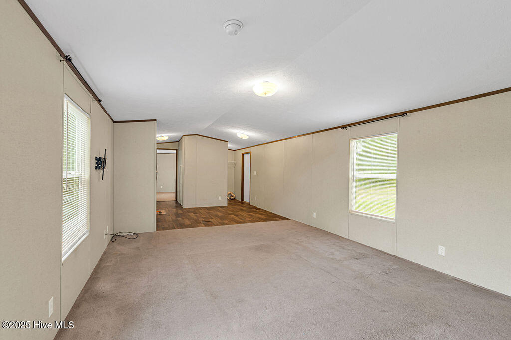 181 Porters Ridge Road, Unit 1 Jacksonville, NC 28540 - Photo 4 of 21 DSC_6220