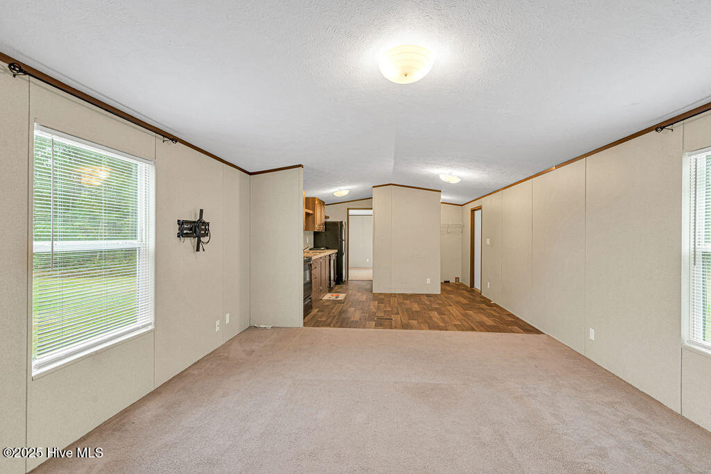 181 Porters Ridge Road, Unit 1 Jacksonville, NC 28540 - Photo 5 of 21 DSC_6228