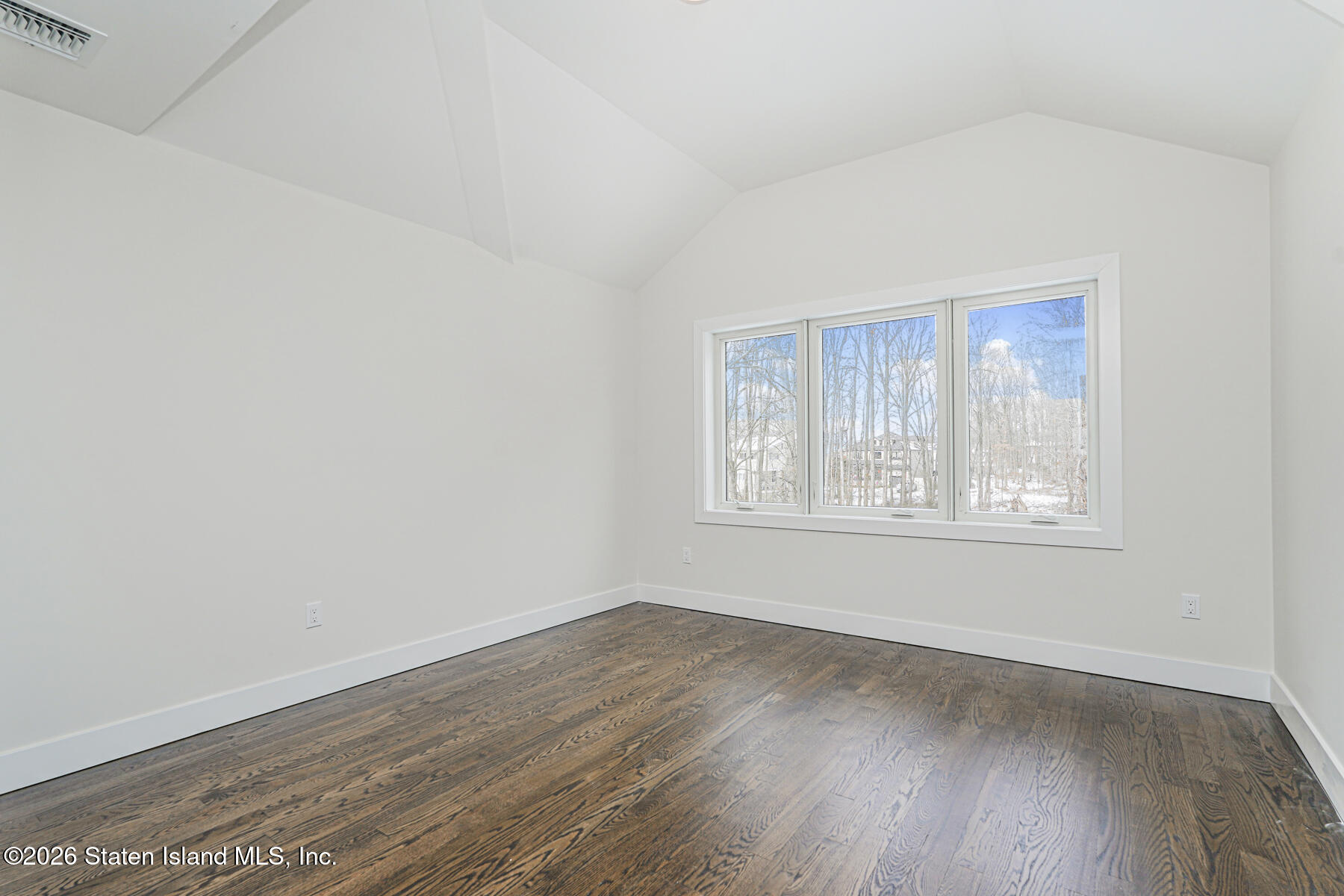 448 Rensselaer Avenue Staten Island, NY 10312 - Photo 26 of 38 Bedroom