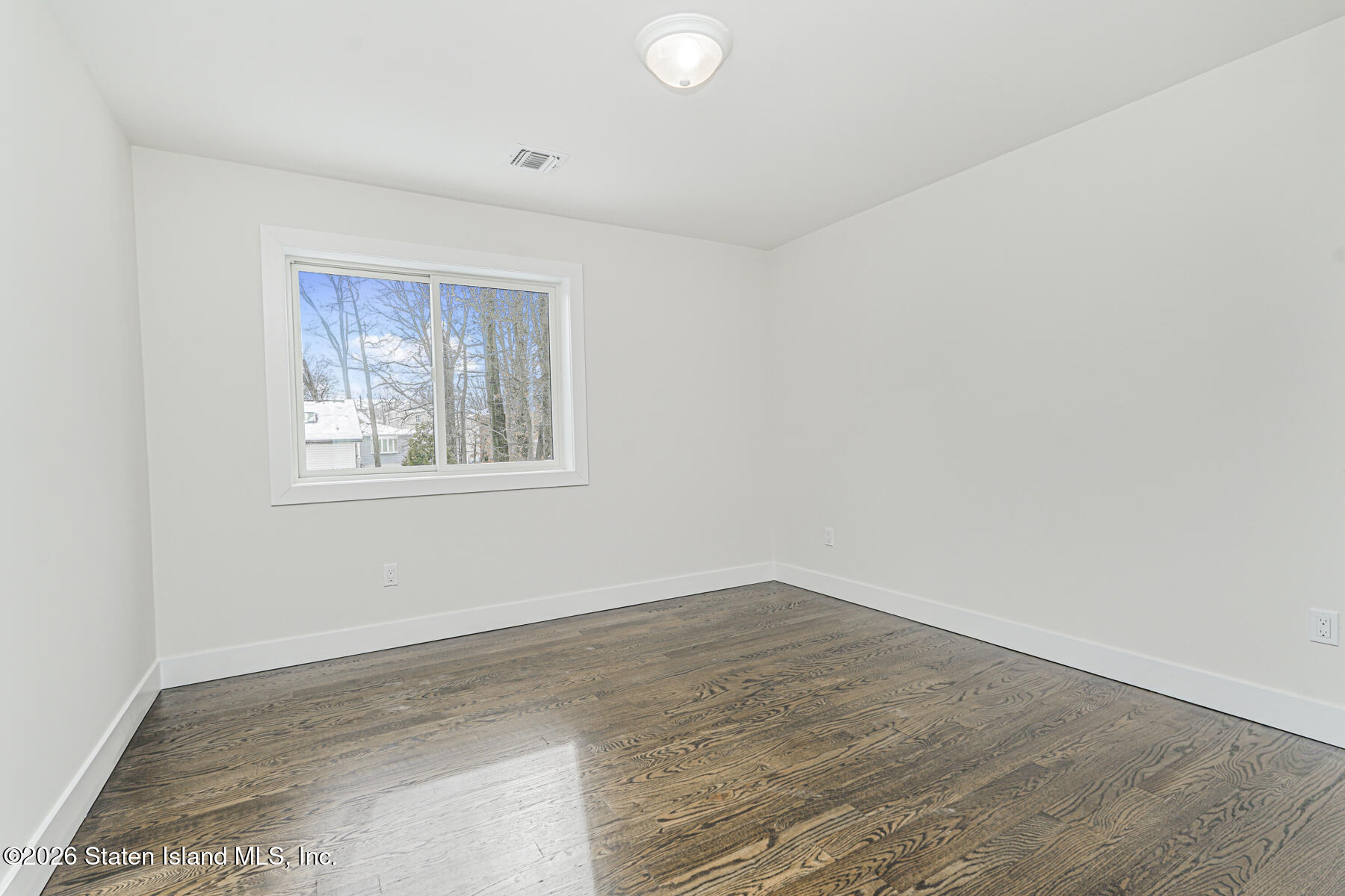 448 Rensselaer Avenue Staten Island, NY 10312 - Photo 28 of 38 Bedroom