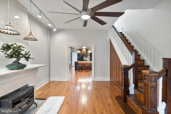 a view of livingroom with furniture and wooden floor