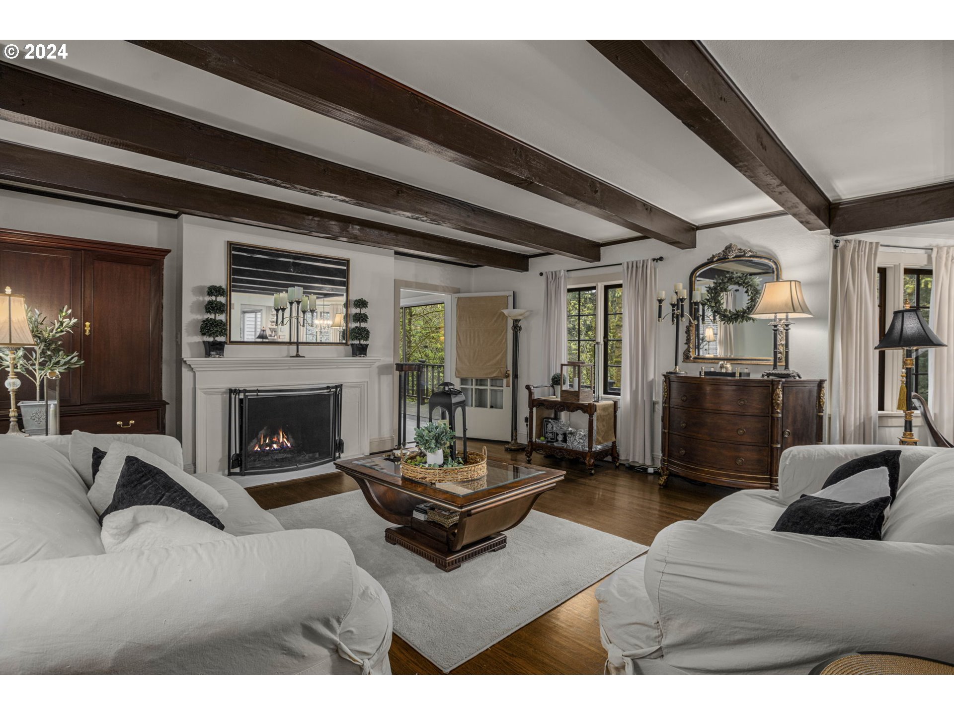 2271 Southwest Montgomery Drive Portland, OR 97201 - Photo 4 of 25 a living room with furniture and a fireplace