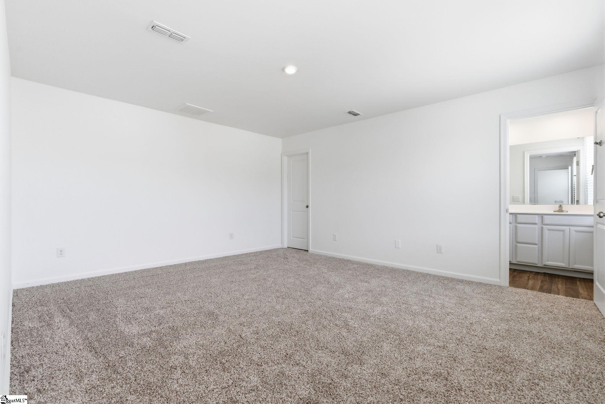 124 Barrington Creek Road Piedmont, SC 29673 - Photo 11 of 39