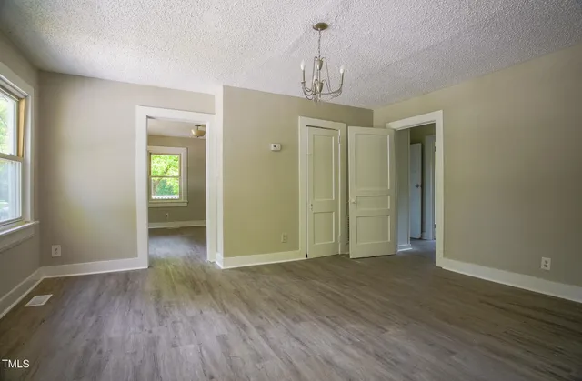 $399,000 | 1015 Cross Link Road, Raleigh, NC 27610