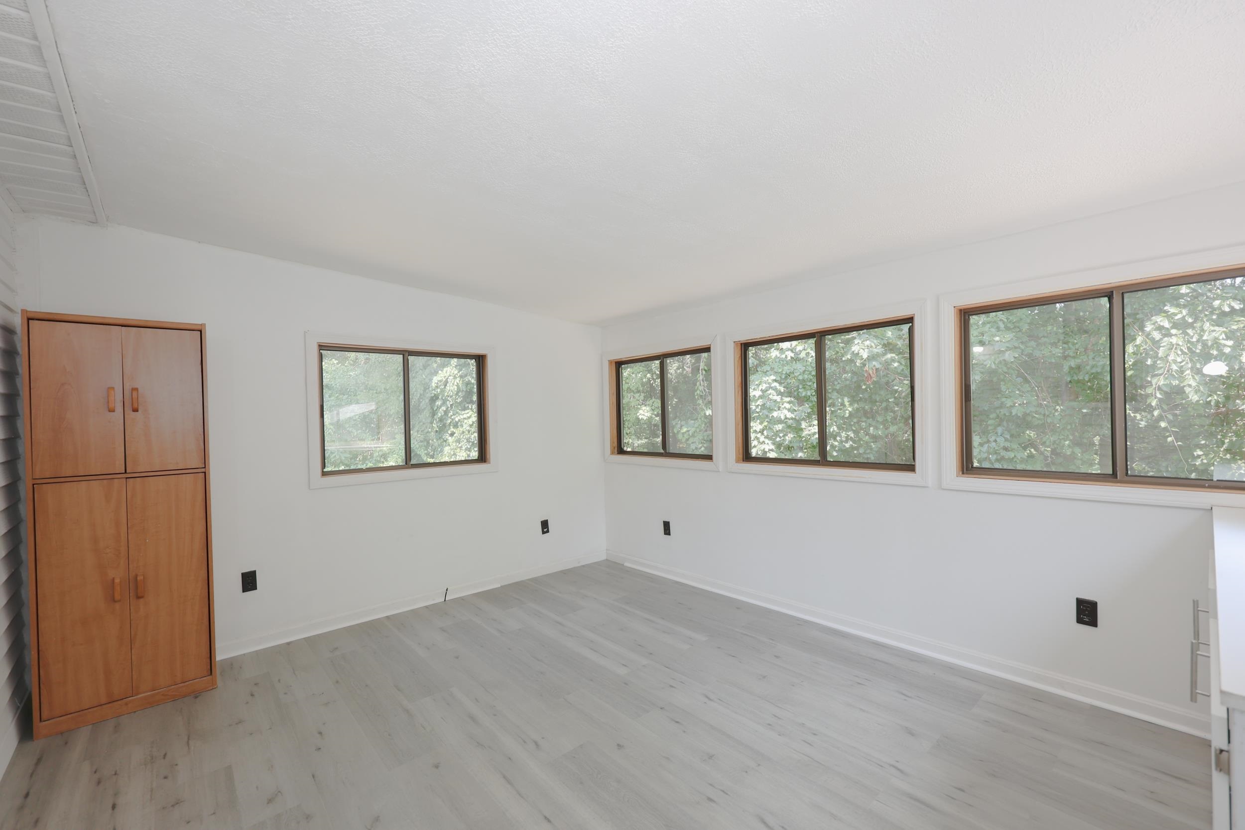 45 Rachael Circle Goffstown, NH 03045 - Photo 23 of 33 Gallery Image 23