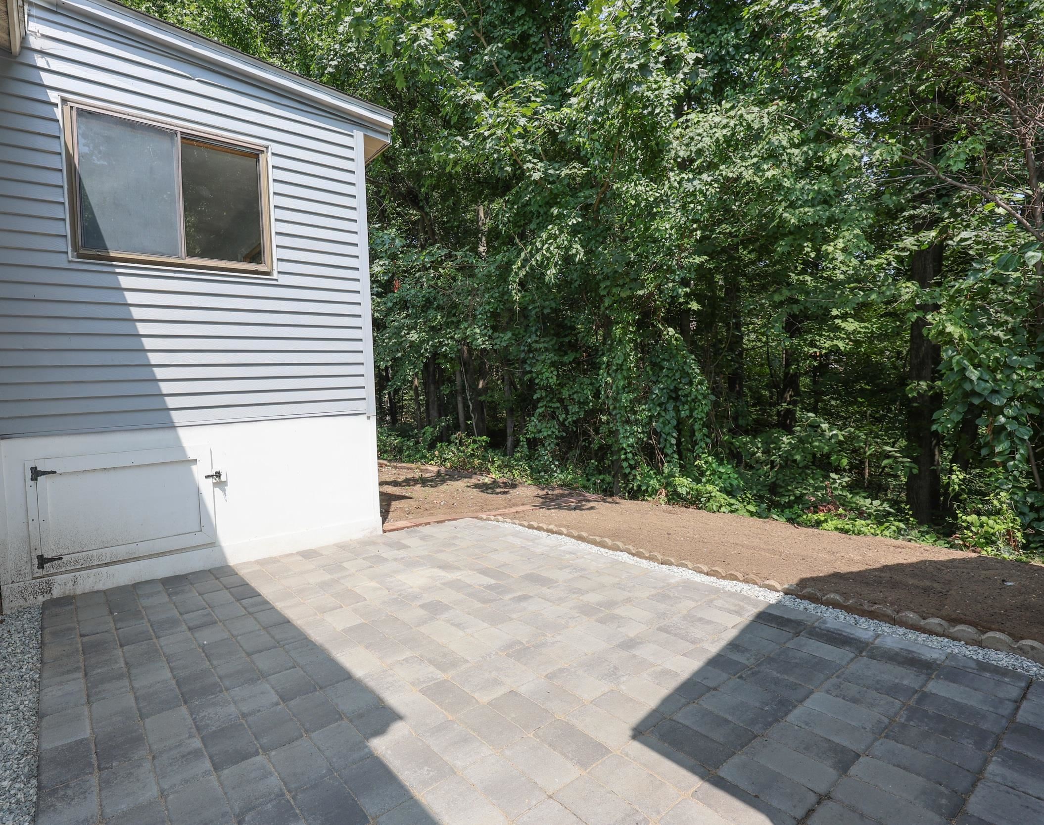 45 Rachael Circle Goffstown, NH 03045 - Photo 33 of 33 Gallery Image 33