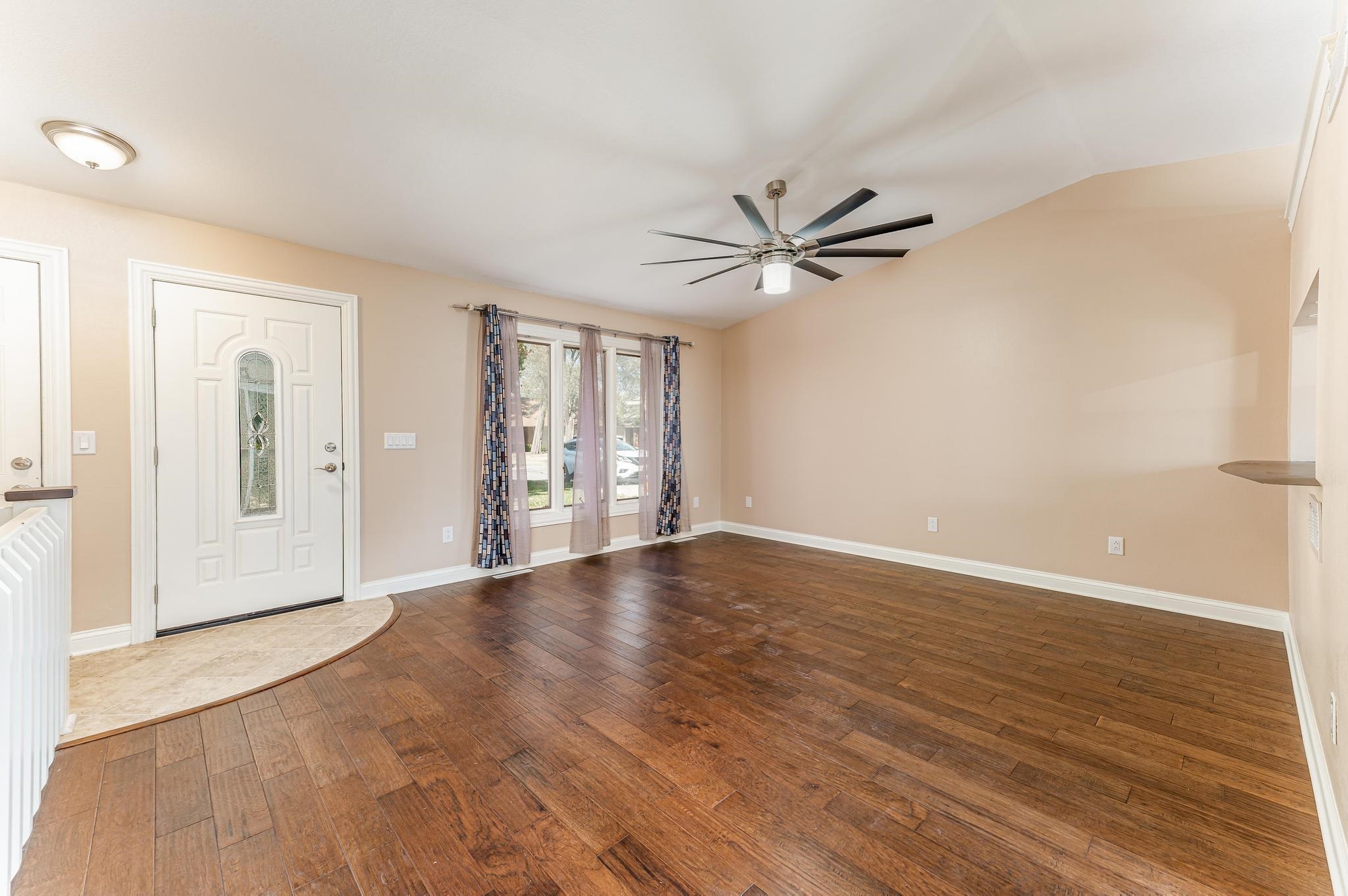 3746 North Smyser Street Wichita, KS 67204 - Photo 7 of 36