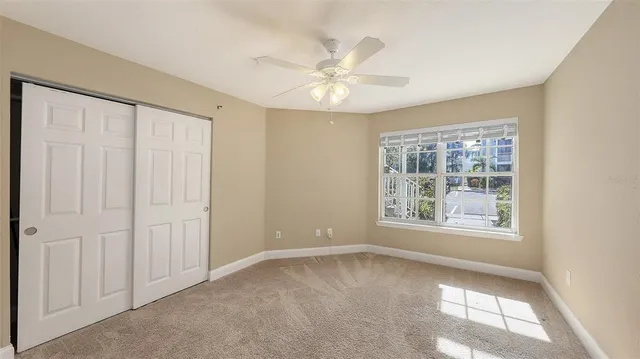 a view of empty room with window