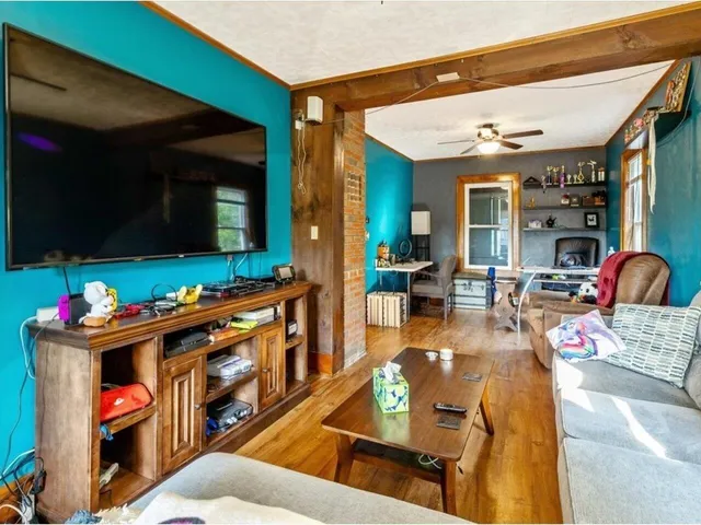 $299,000 | 30 North Avenue, Richford, VT 05476