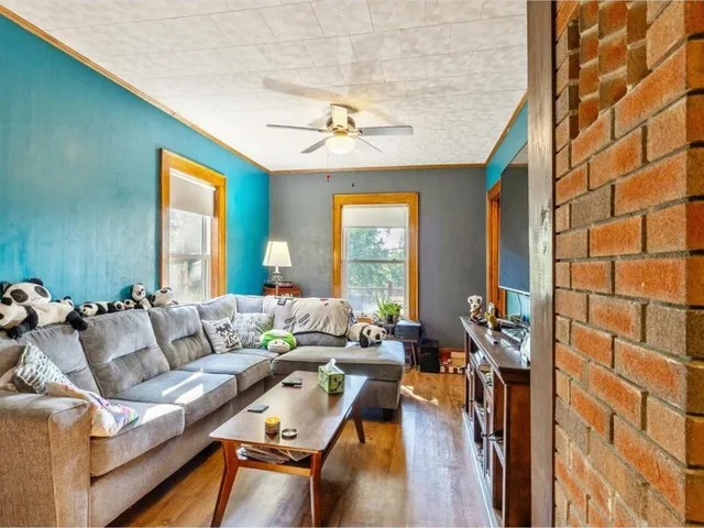 $299,000 | 30 North Avenue, Richford, VT 05476