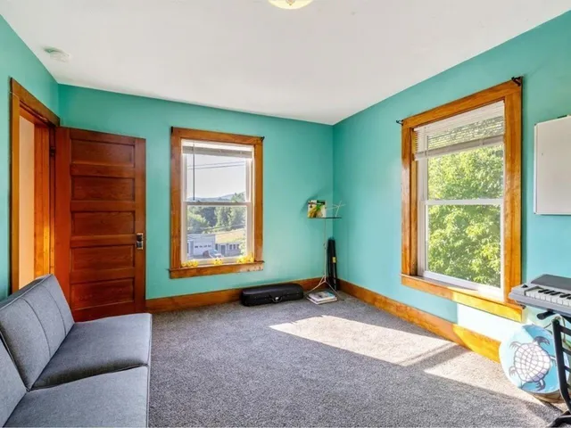 $299,000 | 30 North Avenue, Richford, VT 05476