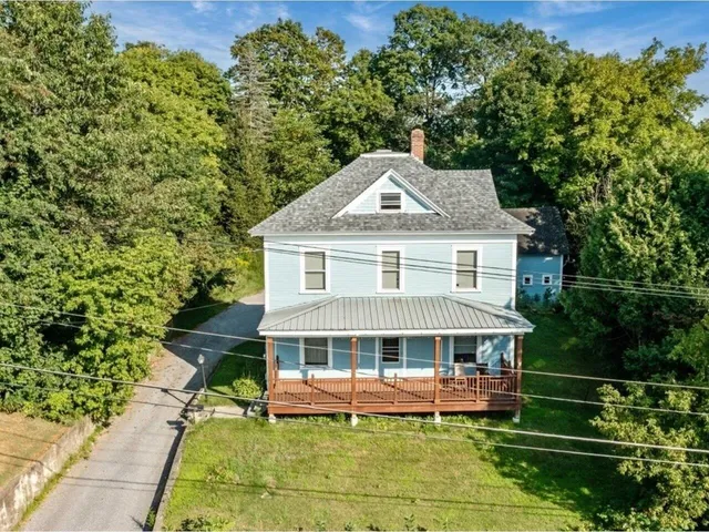 $299,000 | 30 North Avenue, Richford, VT 05476
