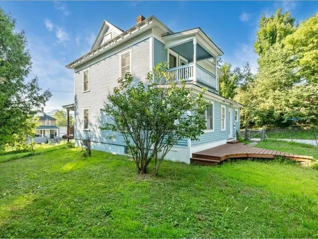 $299,000 | 30 North Avenue, Richford, VT 05476