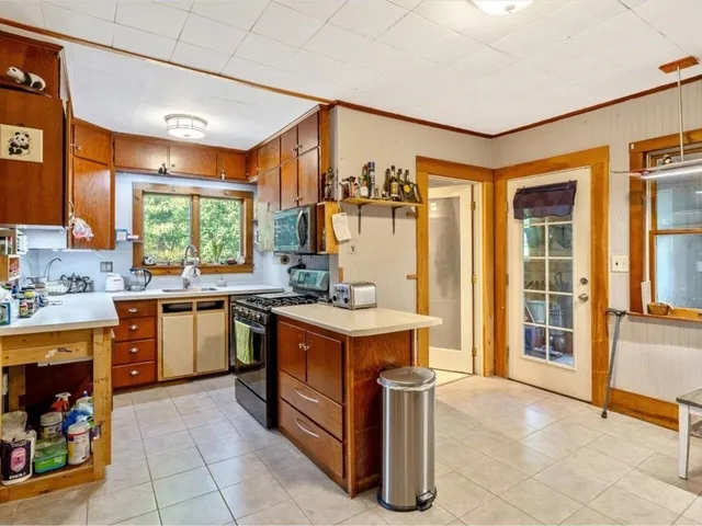 $299,000 | 30 North Avenue, Richford, VT 05476