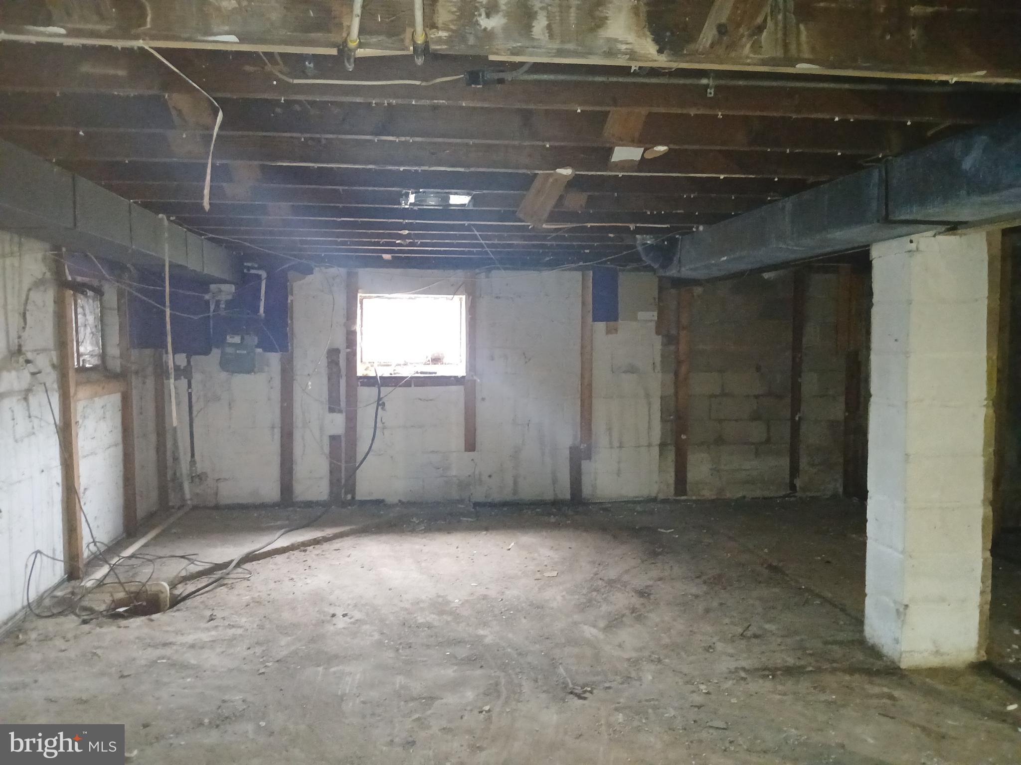 4003 Springdale Avenue Baltimore, MD 21207 - Photo 10 of 12 a view of empty room