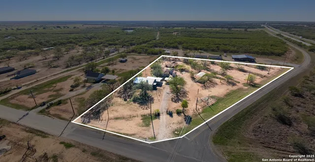 $350,450 | 1510 Corgey Road, Pleasanton, TX 78064