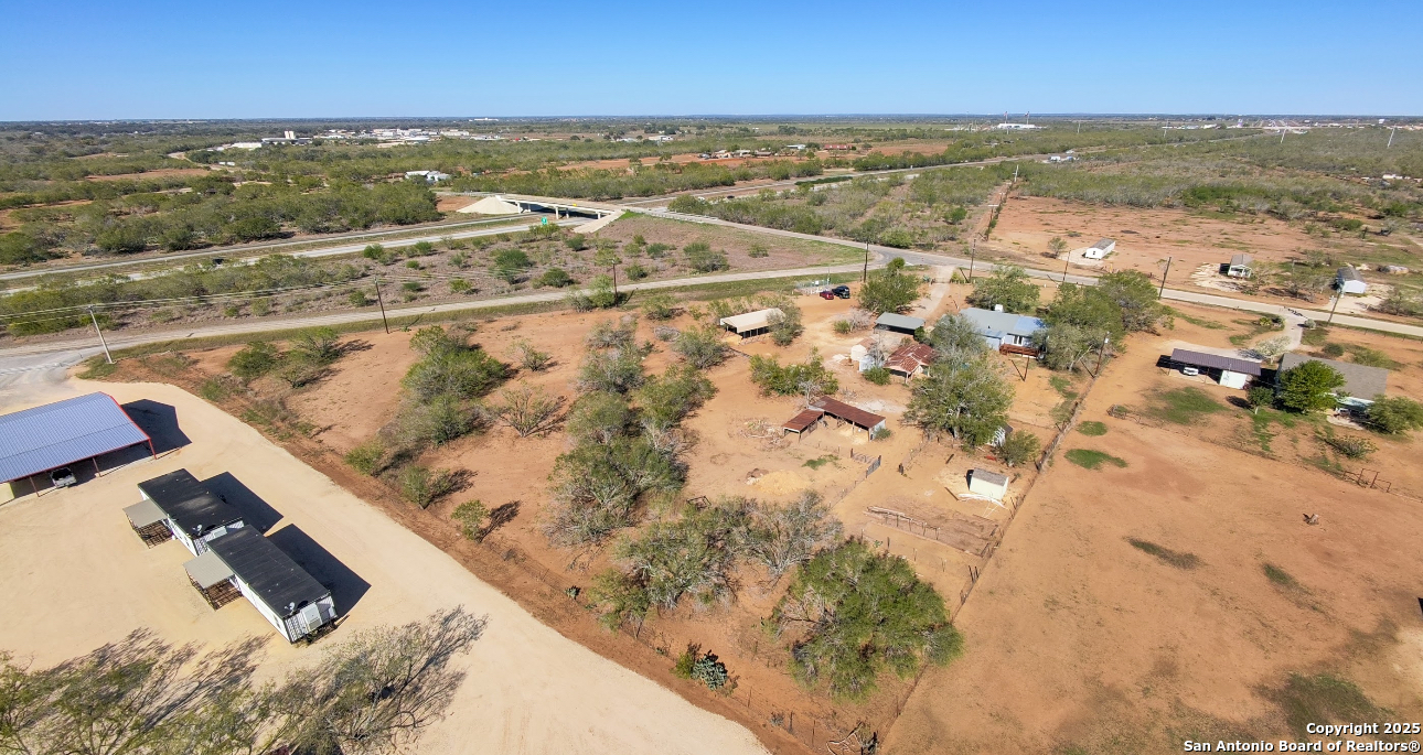 1510 Corgey Road Pleasanton, TX 78064 - Photo 33 of 34 view of city and ocean