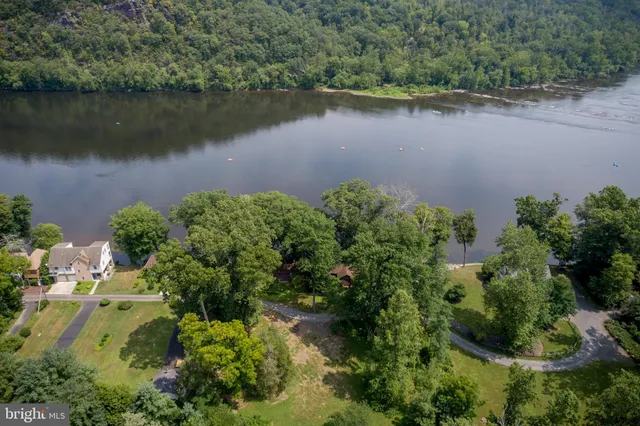 $3,500 | 18 Bridge Four Lane, Pipersville, PA 18947