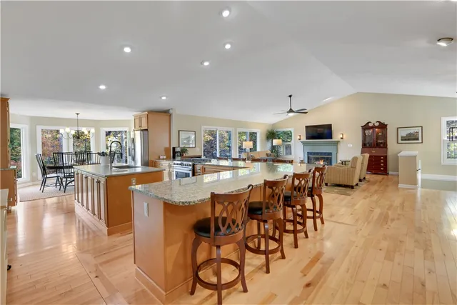 $825,000 | 4 Cats Paw Court, Salem, SC 29676