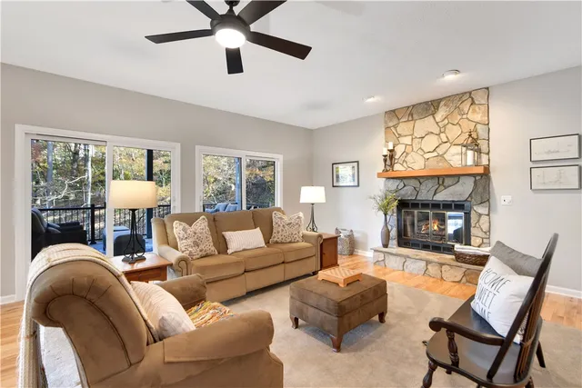 $825,000 | 4 Cats Paw Court, Salem, SC 29676