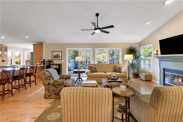 $825,000 | 4 Cats Paw Court, Salem, SC 29676