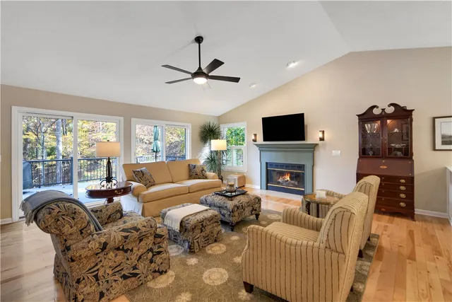 $825,000 | 4 Cats Paw Court, Salem, SC 29676