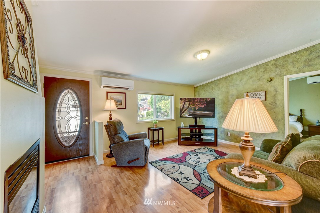 12509 Northeast 198th Street Bothell, WA 98011 - Photo 8 of 30 Gallery Image 8