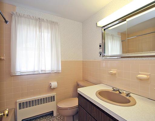 61 Warwick Road Belmont, MA 02478 - Photo 20 of 30 Gallery Image 20