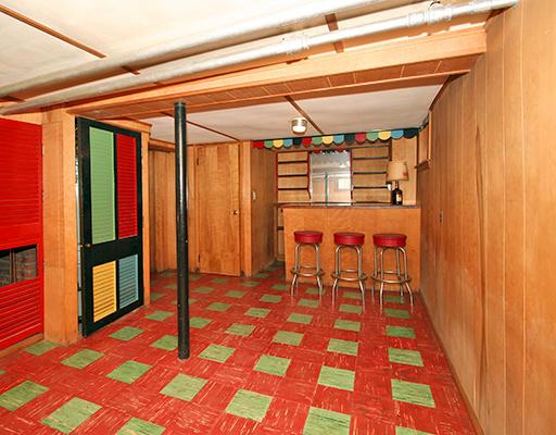 61 Warwick Road Belmont, MA 02478 - Photo 23 of 30 Gallery Image 23
